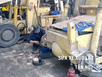 Sửa xe xúc lật KCN Đồng Xoài Bình Phước