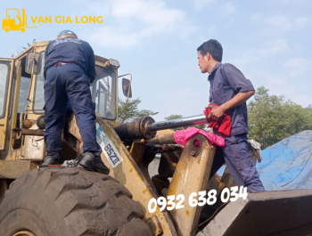 Sửa xe xúc lật tận nơi tại Phú Giáo